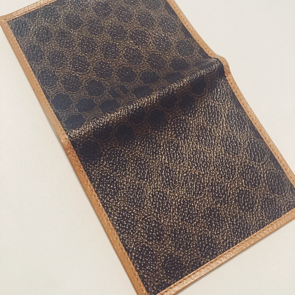 Vintage Celine Bifold Wallet - Picture 8 of 11